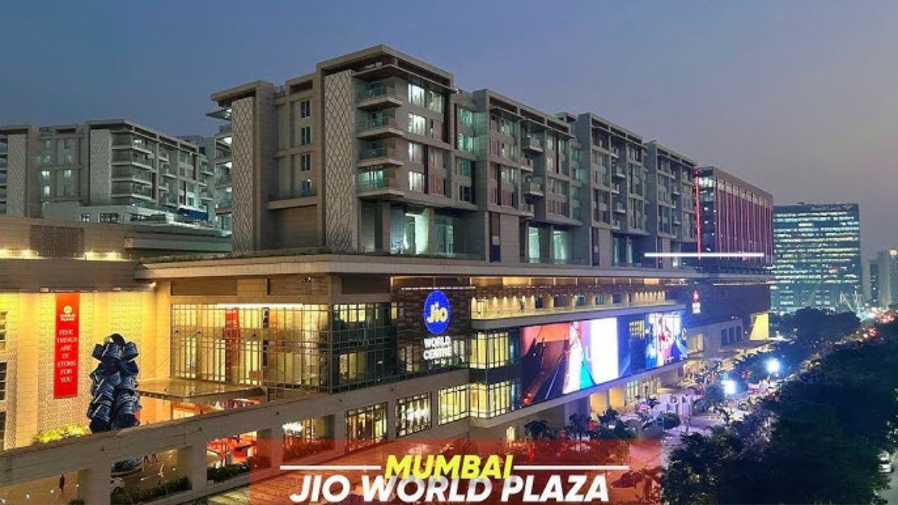Jio World Plaza