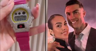 Ronaldo gifts watch to Girlfriend